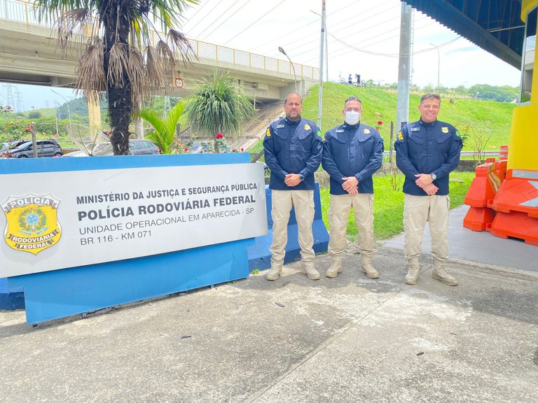 Diretor geral da PRF visita a Operação Santuário Nacional de Aparecida