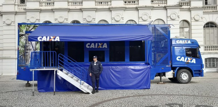 Caminhão Tudo em Dia CAIXA chega a Curitiba (PR) levando oportunidade para regularização de dívidas