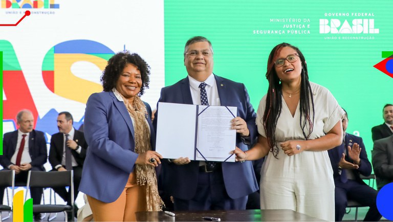 Governo Federal assina edital de R$ 30 milhões para projetos culturais em municípios prioritários do Pronasci 2