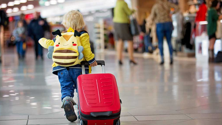 Ministério do Turismo aponta dicas de segurança para uma viagem com as crianças