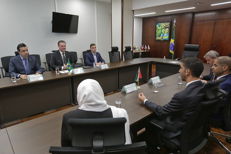 Brasil e Emirados Árabes discutem novas parcerias na área agrícola