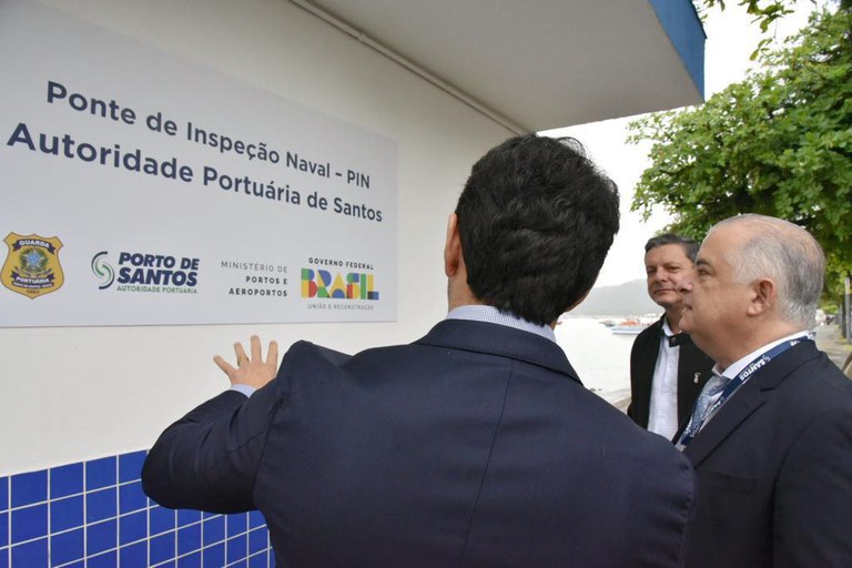Governo Federal entrega recuperação da Ponte de Inspeção Naval, em Santos (SP)
