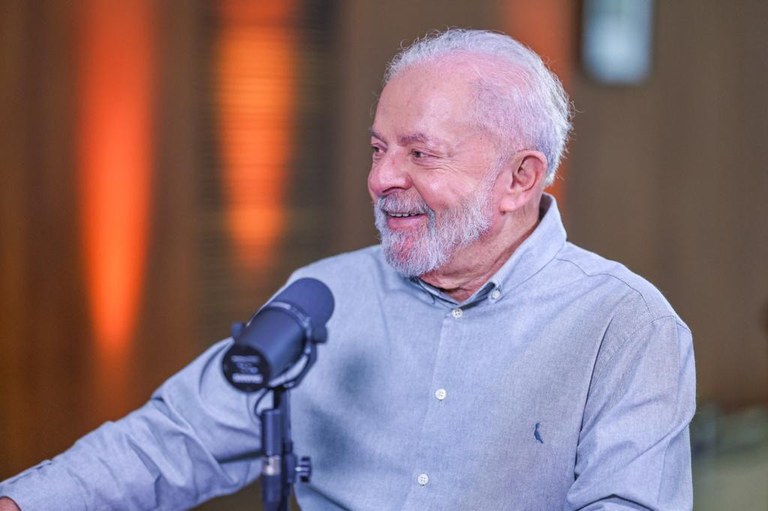 Lula: Estamos colocando o rico no Imposto de Renda e o pobre no Orçamento