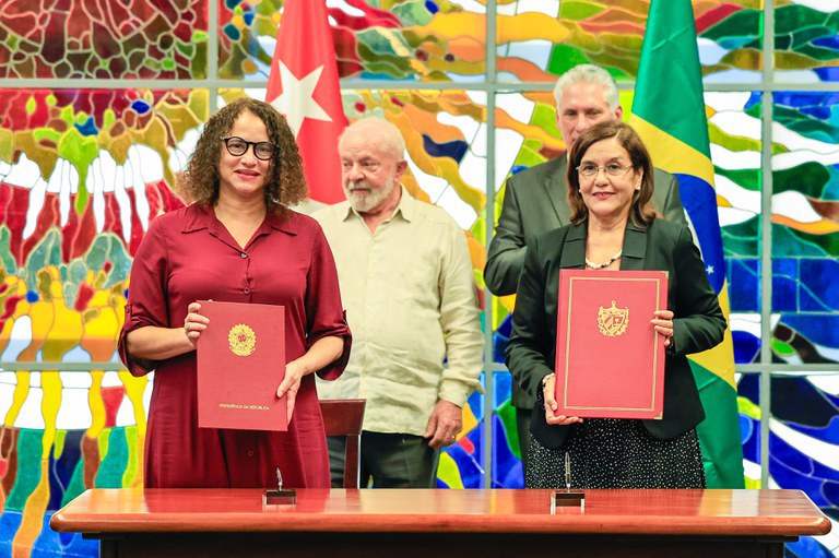 Brasil e Cuba selam a retomada da cooperação científica