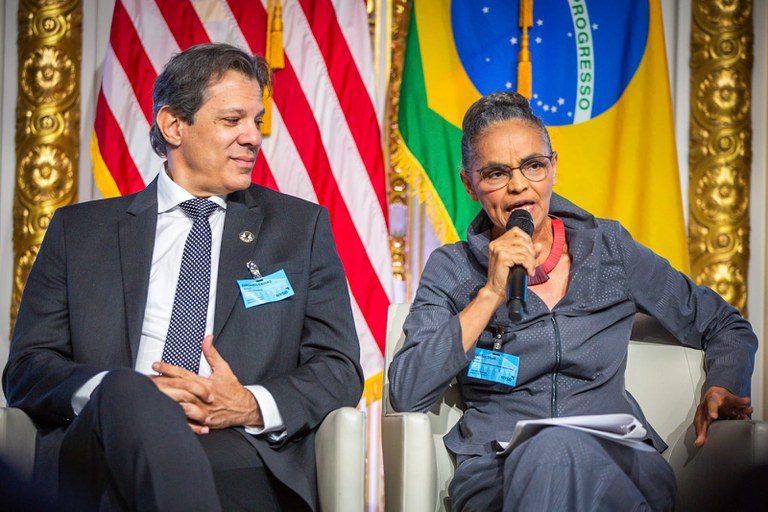 Brasil pode liderar transição verde do planeta, diz Marina em NY