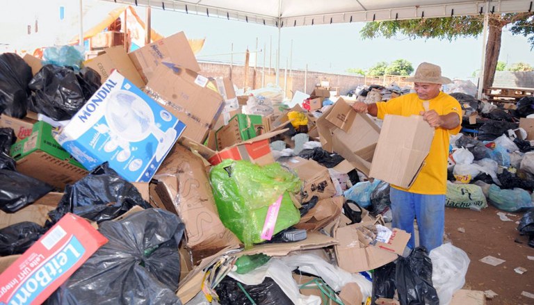 Aberto chamamento público para doação de resíduos reutilizáveis e recicláveis