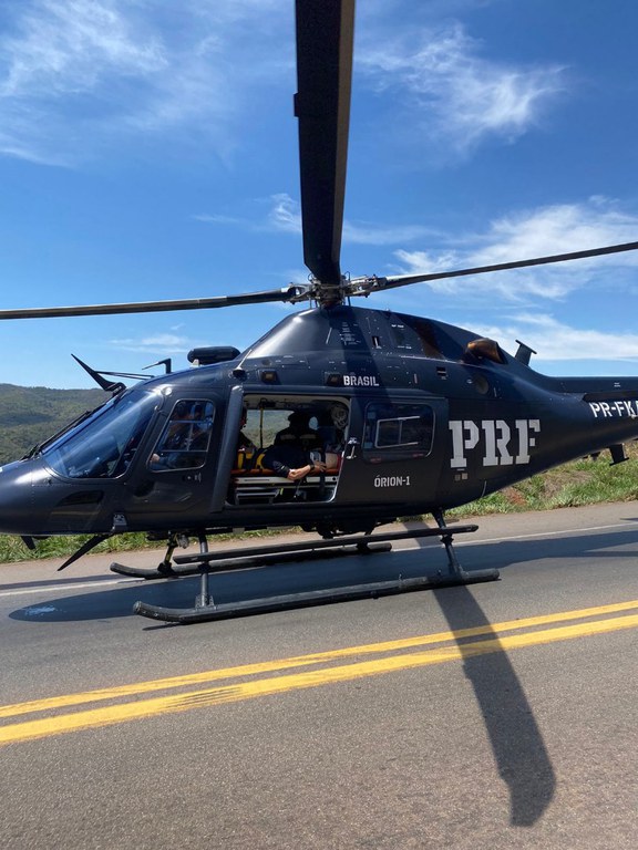 Helicóptero da PRF em Minas Gerais realiza primeiro atendimento aeromédico