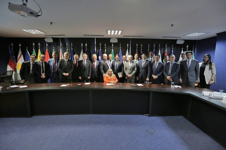 Mnistro do Esporte se reúne com representantes e presidentes de confederações esportivas