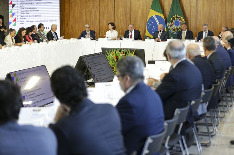 Grupos de Trabalho vão tratar do financiamento e redução do Custo Brasil