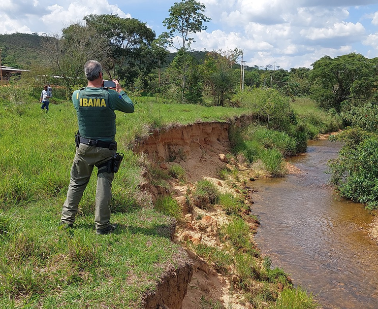 ‌Ibama fiscaliza alertas de degradação ambiental, em Minas Gerais