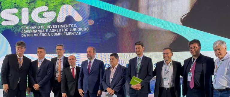 Alexandre Silveira diz que transição energética é caminho para investimentos no país
