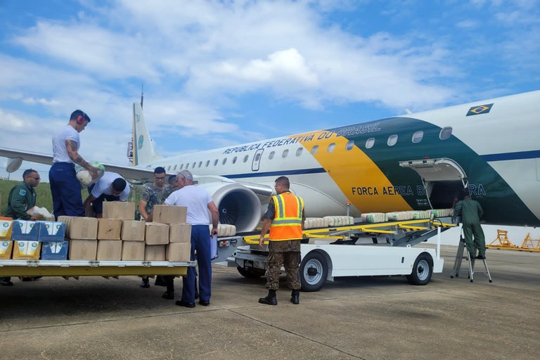 Brasil envia nova carga de ajuda humanitária à população de Gaza
