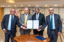 Defesa, governo da Bahia e Senai Cimatec firmam parceria para criar centro aeroespacial