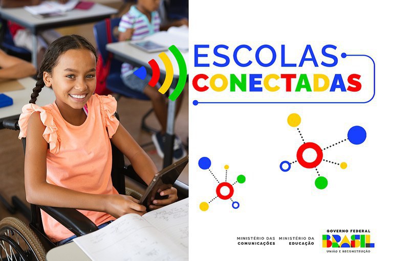 Governo federal vai conectar mais de 1,7 milhão de alunos do Ceará