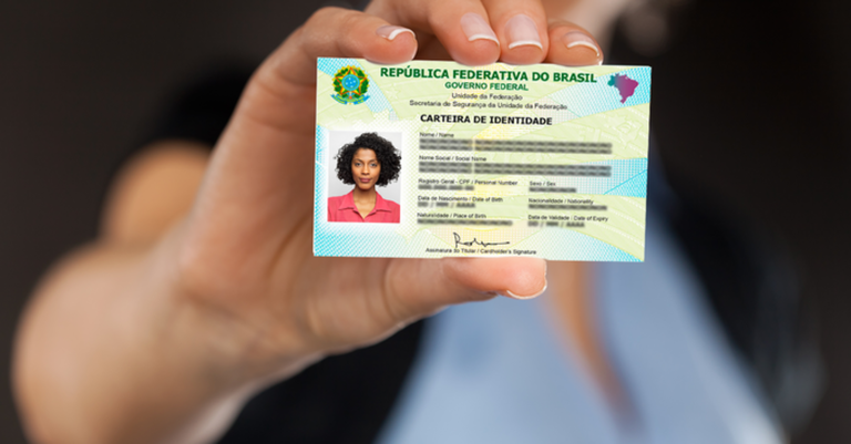 Mais de dois milhões de brasileiros já têm a nova Carteira Nacional de Identidade