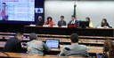 MCom debate conexão à internet nas escolas públicas em audiência pública na Câmara dos Deputados