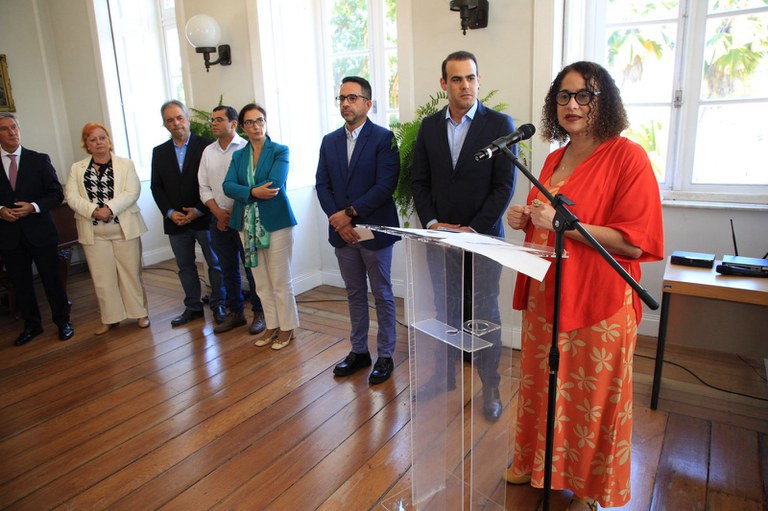 Ministra Luciana Santos anuncia mais de R$ 18 milhões em investimentos para AL