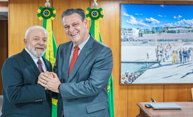 Ministro apresenta agenda internacional do agro para o presidente Lula