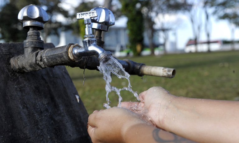 Petrobras assina contrato para fornecimento de água de reuso ao Gaslub