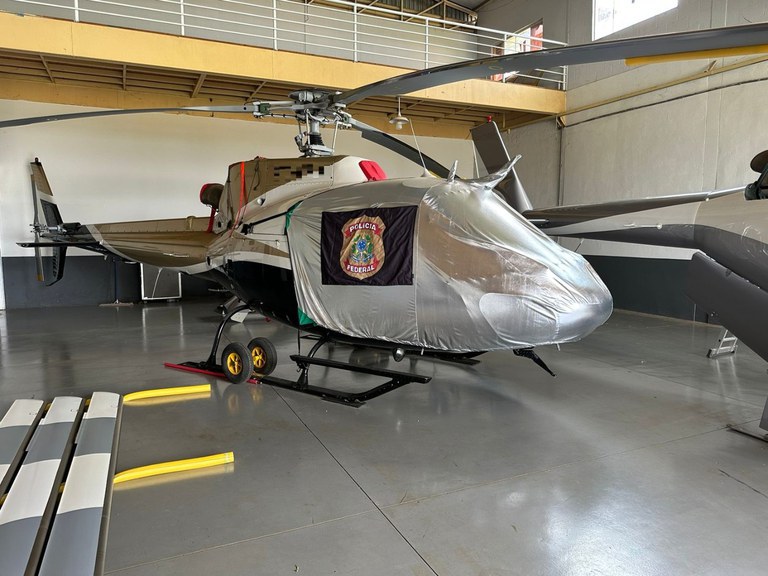 Polícia Federal apreende helicóptero usado para tráfico de drogas