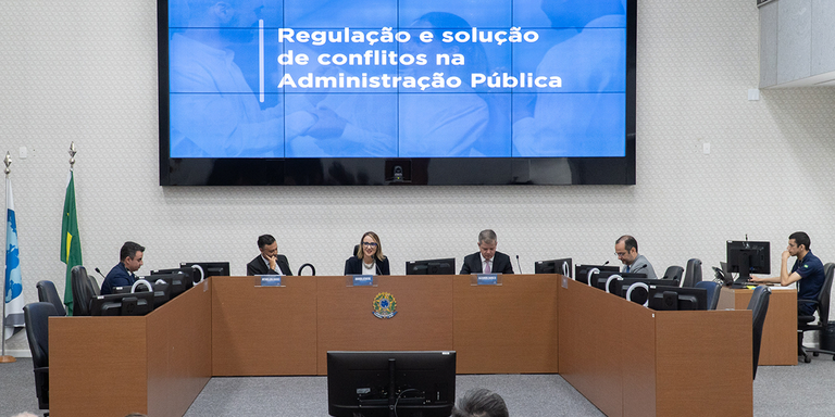 CGU destaca papel da Lei Anticorrupção em evento sobre conflitos na Administração Pública