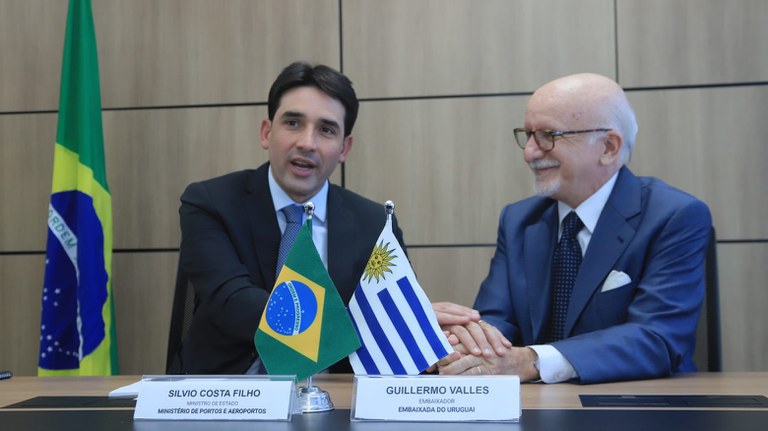 Governos do Brasil e Uruguai estreitam parcerias em obras de infraestrutura