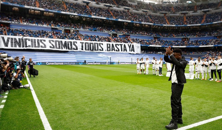 O racismo no futebol vem de longe - Ciência na Rua