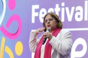 Ministra Cida Gonçalves participa do IV Encontro Nacional de Municípios em Brasília