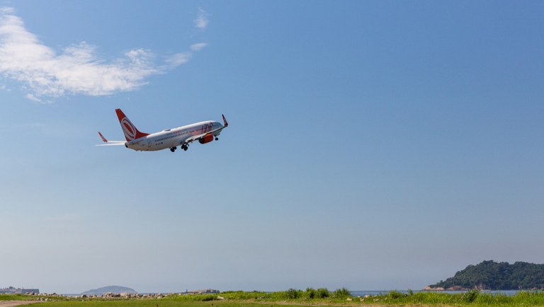 Movimentação no setor aéreo do país cresce em outubro e registra 7,8 milhões de passageiros