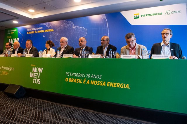 Novo Plano Estratégico da Petrobras prevê criação de 280 mil empregos por ano