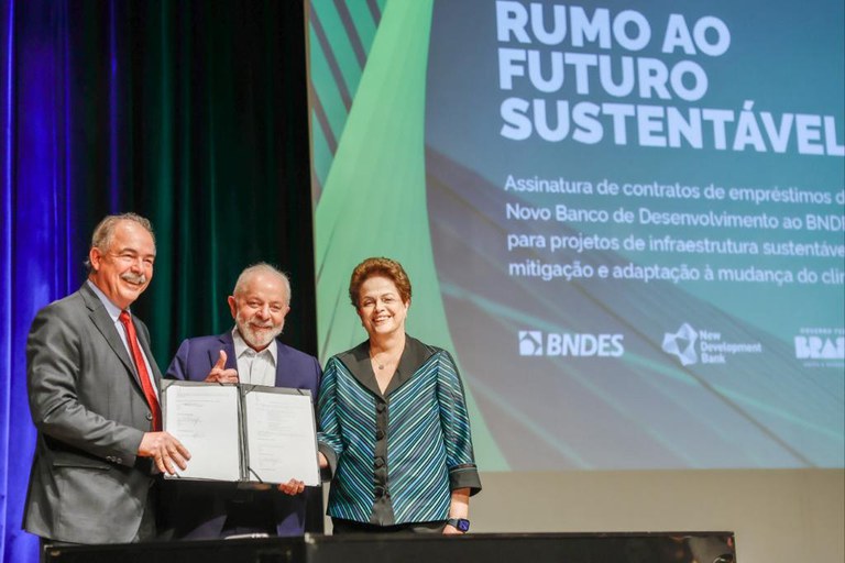 BNDES capta R$ 8,5 bilhões com banco do BRICS para investimento em sustentabilidade