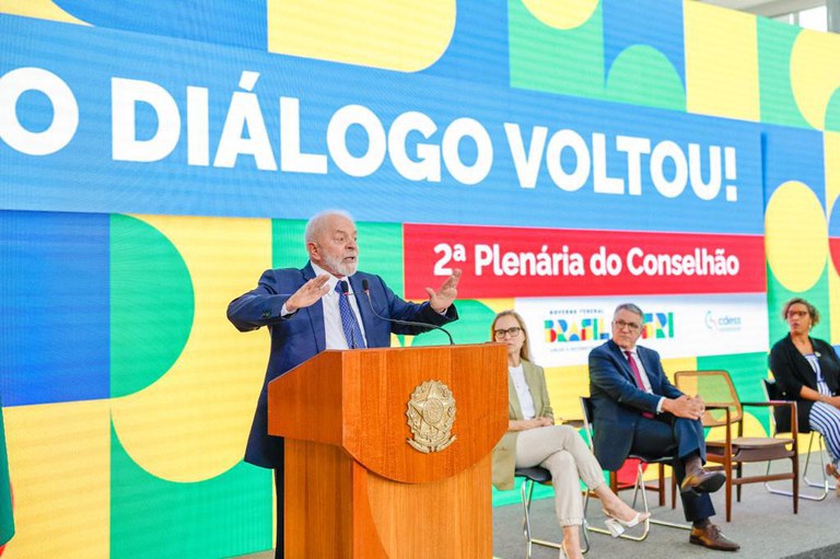 Conselhão apresenta resultados ao presidente Lula
