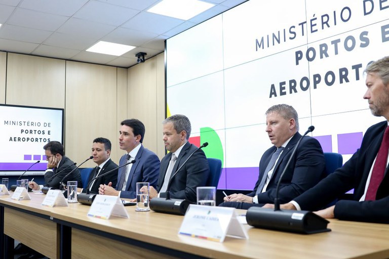 Governo Federal e companhias aéreas apresentam plano para redução do preço das passagens