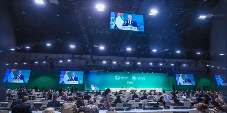Lula defende 'descarbonização urgente' na COP28, em Dubai