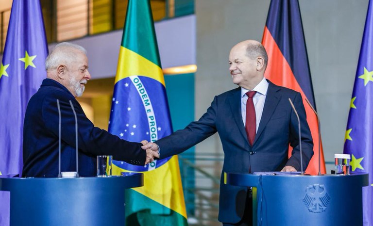 Na Alemanha, Lula destaca pacto bilateral pelo desenvolvimento sustentável