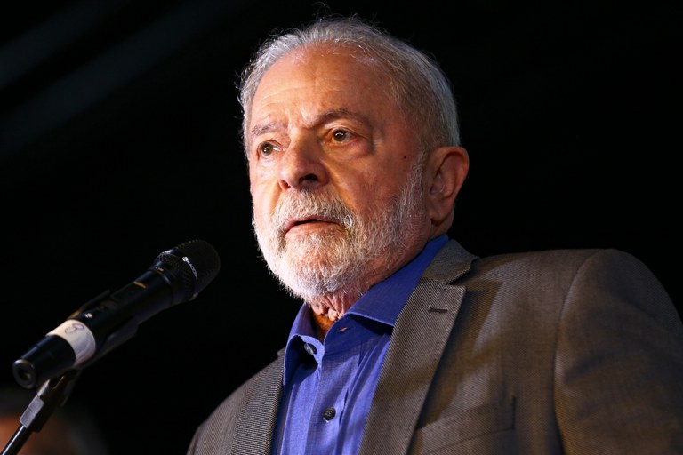 Presidente Lula manifesta pesar por acidente em acampamento no Pará