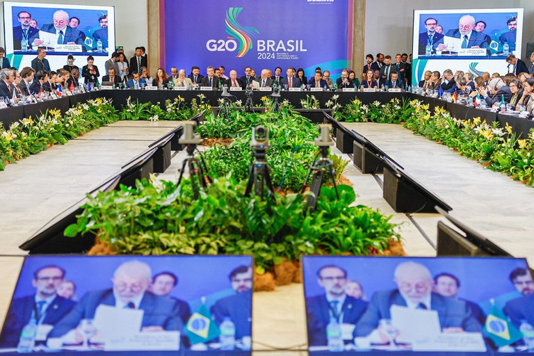 "Precisamos de uma nova globalização que combata as disparidades”, defende Lula