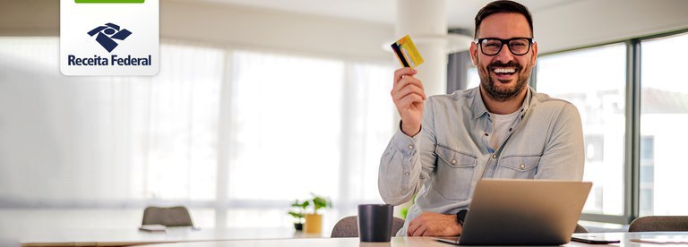 Receita Federal retoma o pagamento de débitos com cartão de crédito