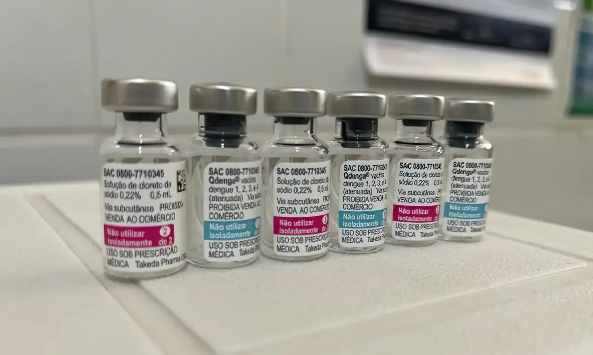 Entenda como funciona a vacina contra dengue ofertada pelo SUS — Agência Gov