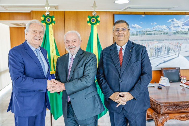 Lula anuncia Lewandowski para assumir Ministério da Justiça e Segurança Pública