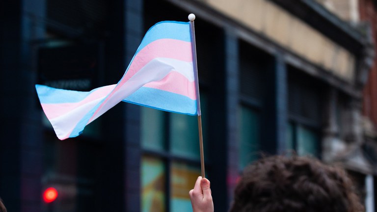 MDHC lança campanha alusiva aos 20 anos do mês da visibilidade trans