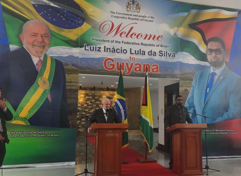 Lula e presidente da Guiana debateram a expansão do comércio na região