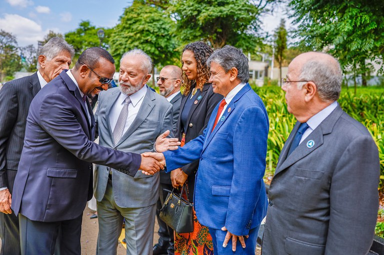 Governo brasileiro troca experiências de combate à fome e à pobreza com líderes africanos