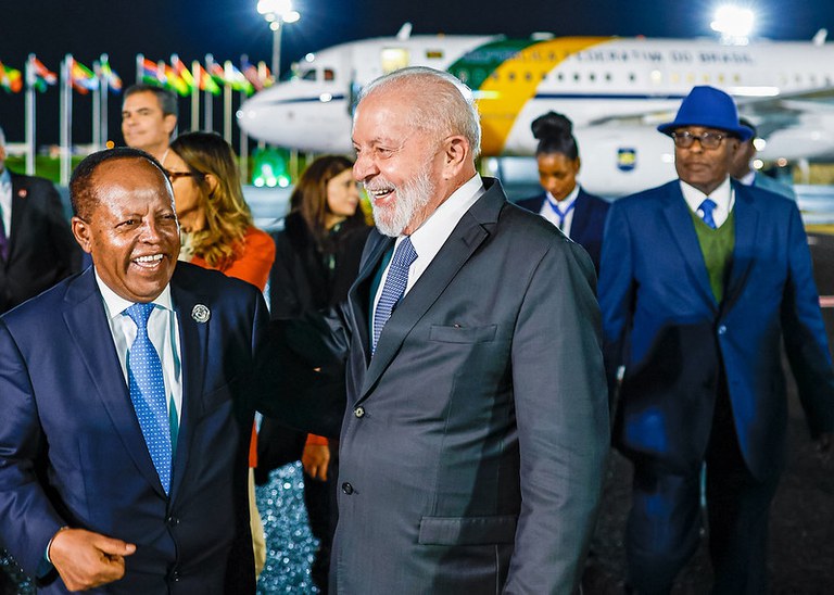 Lula inicia agenda oficial na Etiópia