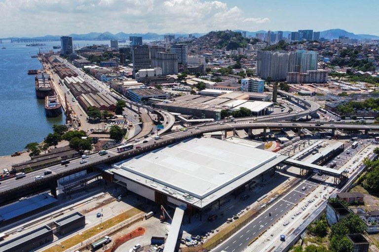 Lula participa da inauguração do maior terminal integrador de transporte público do Rio de Janeiro