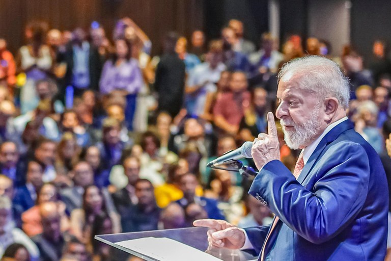 "Resultado de políticas públicas civilizatórias", diz Lula ao anunciar pacote de investimentos em Minas