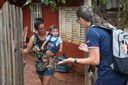 Acompanhamento domiciliar promove desenvolvimento da primeira infância em comunidades brasileiras e paraguaias
