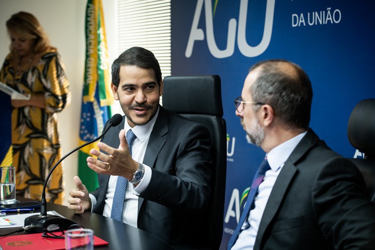 AGU e CGU celebram acordo para aprimorar combate à corrupção e recuperação de ativos