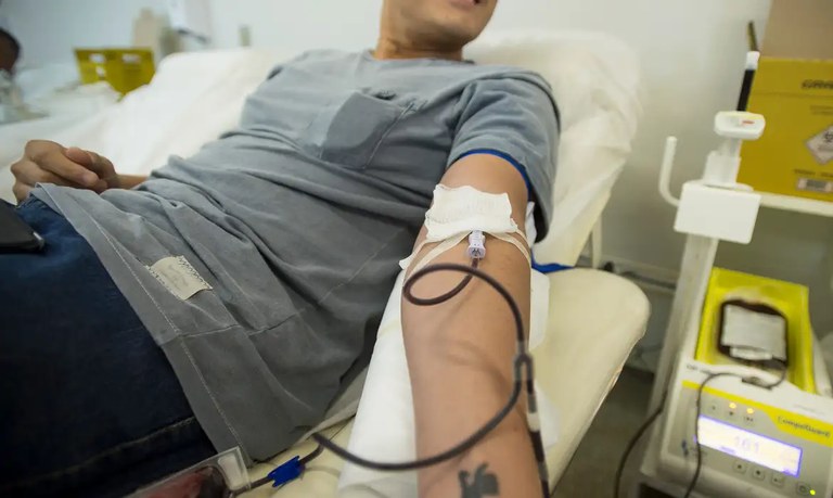 Dengue: nota técnica da Anvisa e do Mionistério da Saúde orienta sobre triagem para doação de sangue