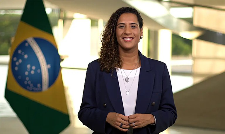 Ministra Anielle Franco explica Plano Juventude Negra Viva na Voz do Brasil